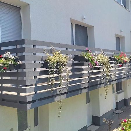 Aurora Zagreb Apartment Exterior photo